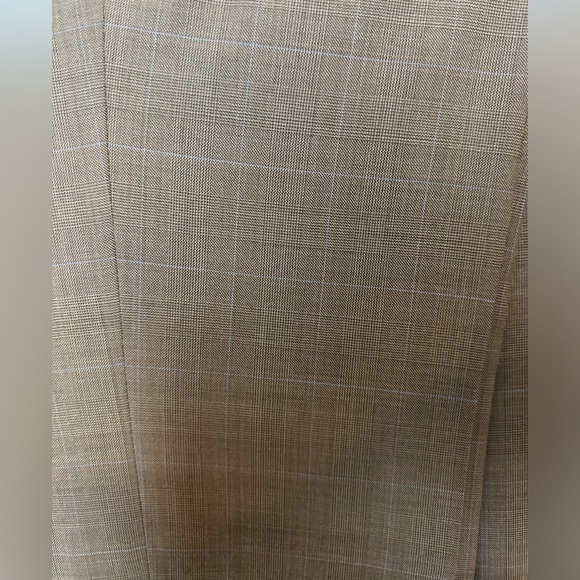 Jos A Bank suit. Brown and blue windowpane - Picture 4 of 7